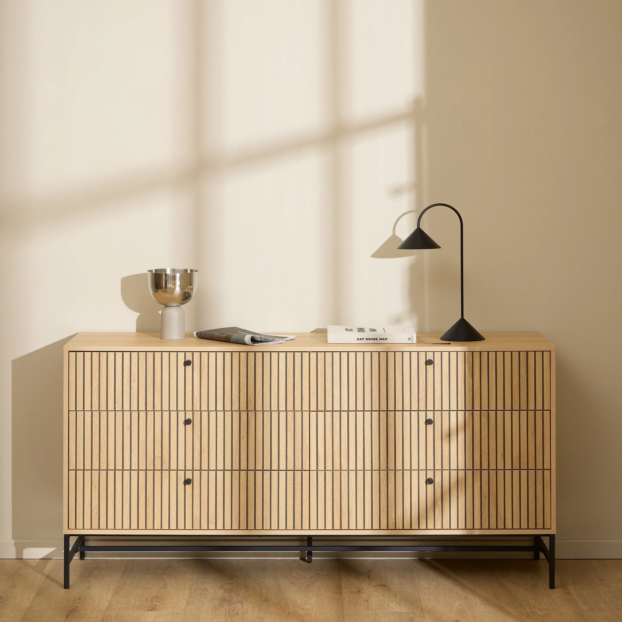 Albany Wide Chest of 6 Drawers in Oak/Black Legs - Image 5