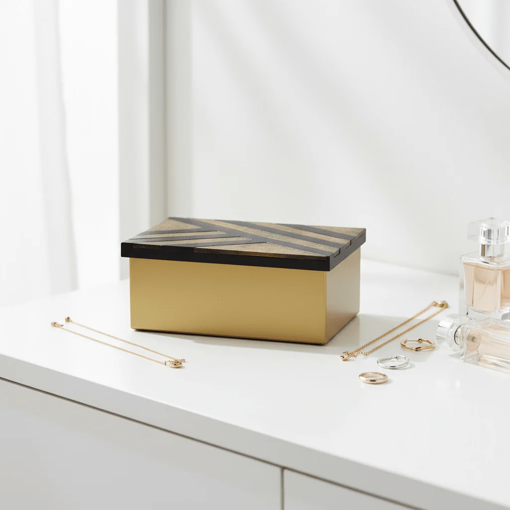 Aris Small Black and Gold Storage Box - Image 4
