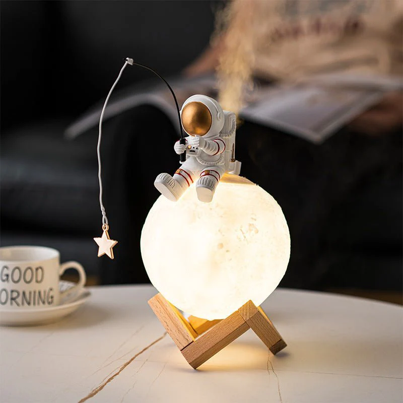 Astronaut Figurines Home Decoration Resin Space Man Miniature Night Light Humidifier Cold Fog Machine Accessories - Image 4