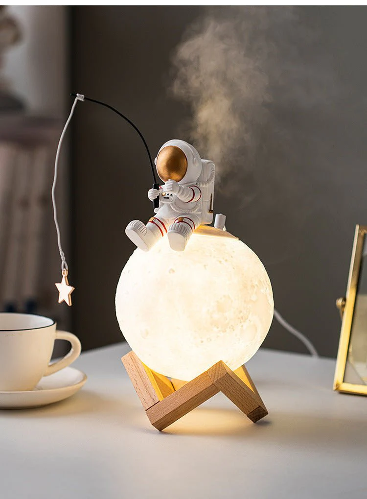 Astronaut Figurines Home Decoration Resin Space Man Miniature Night Light Humidifier Cold Fog Machine Accessories - Image 8