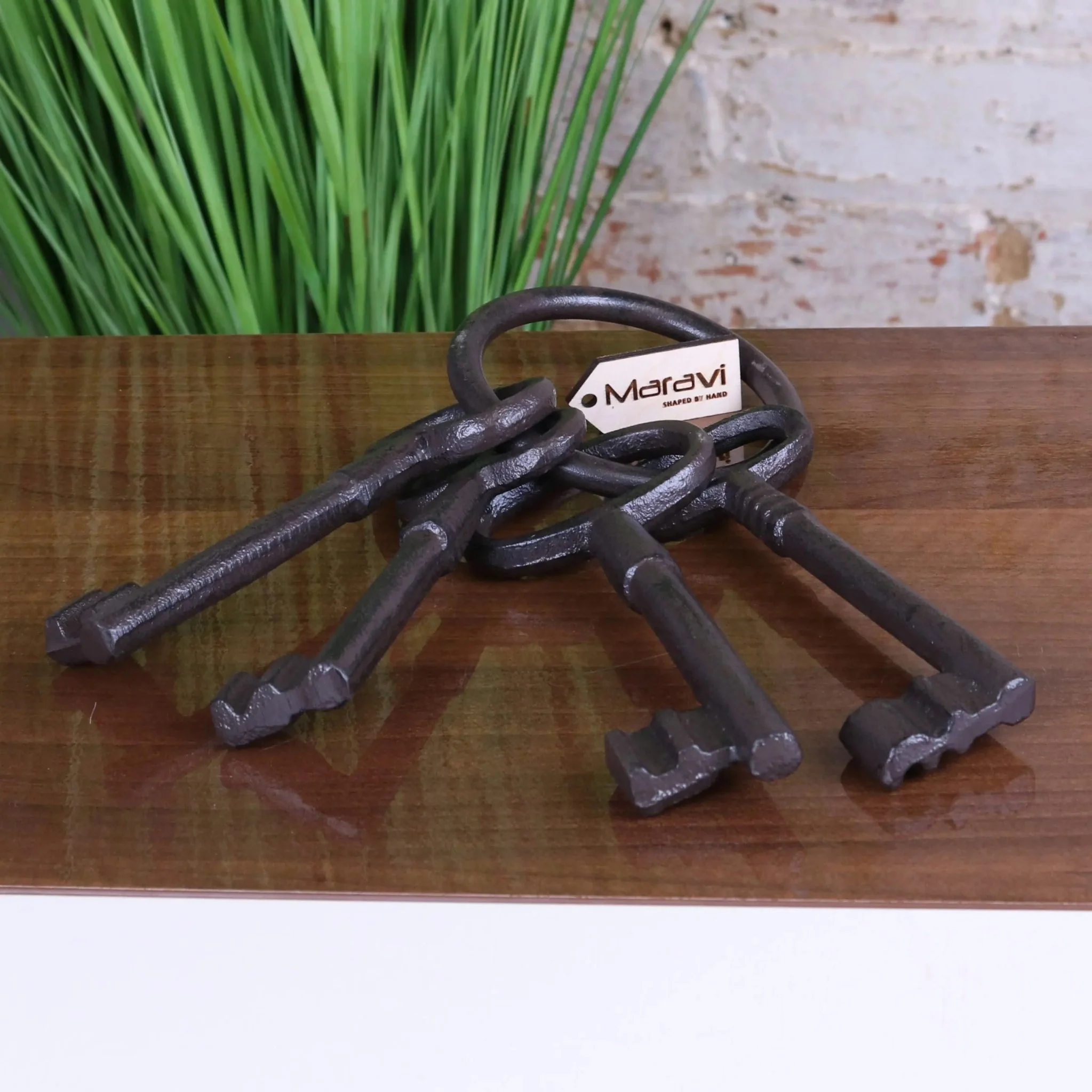Bofli Large Ornamental Keys Bunch - Image 2