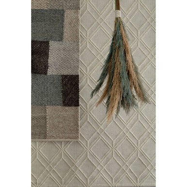 Bosie Jango Small Geometric Iovry Rug - Image 6