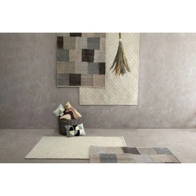Bosie Jango Small Geometric Iovry Rug - Image 8