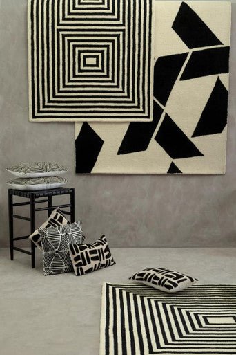 Bosie Milana Large Black and White Geometric Rug - Image 4