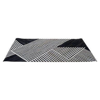 Bosie Safira Large Black And White Hair on Leather Rug - Image 3