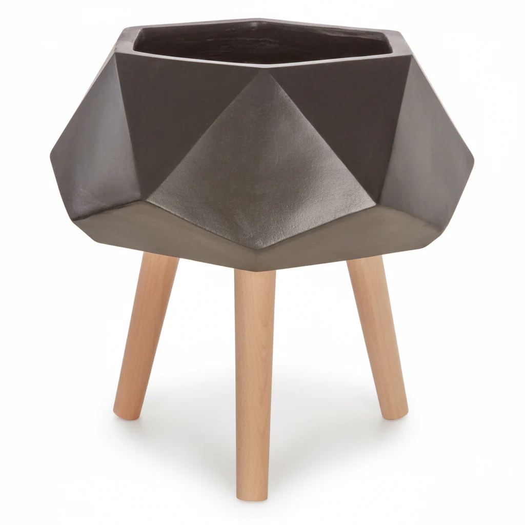Darnell BlackMultifaceted Planter - 22cm