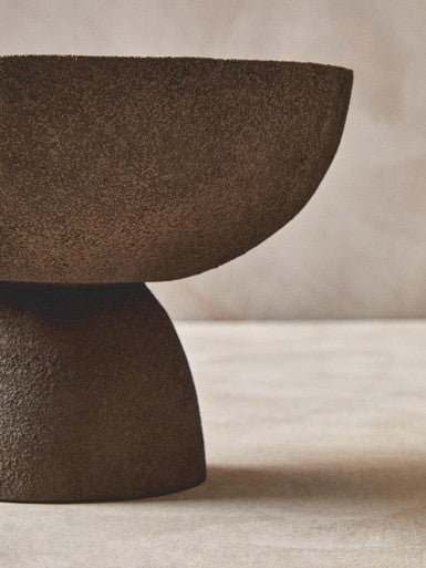 Deriva Small Textured Grey Pedestal Bowl - Image 8