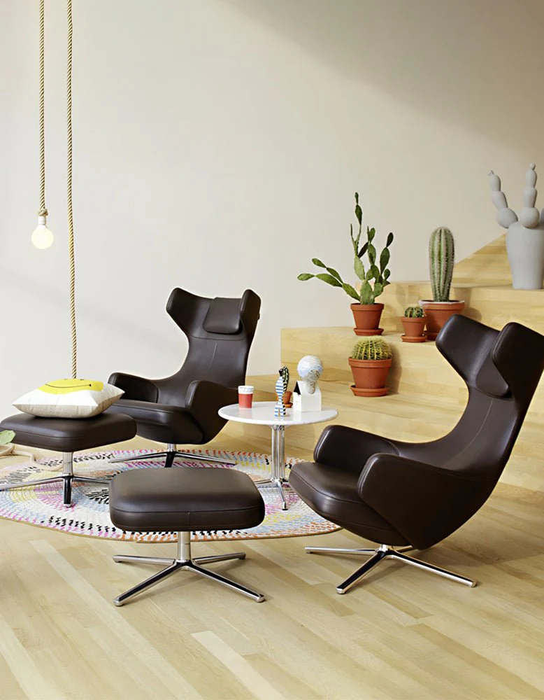 Ghoshal Egg Chair, Wingback Lounge Chair With Recliner & Footstool - Image 7