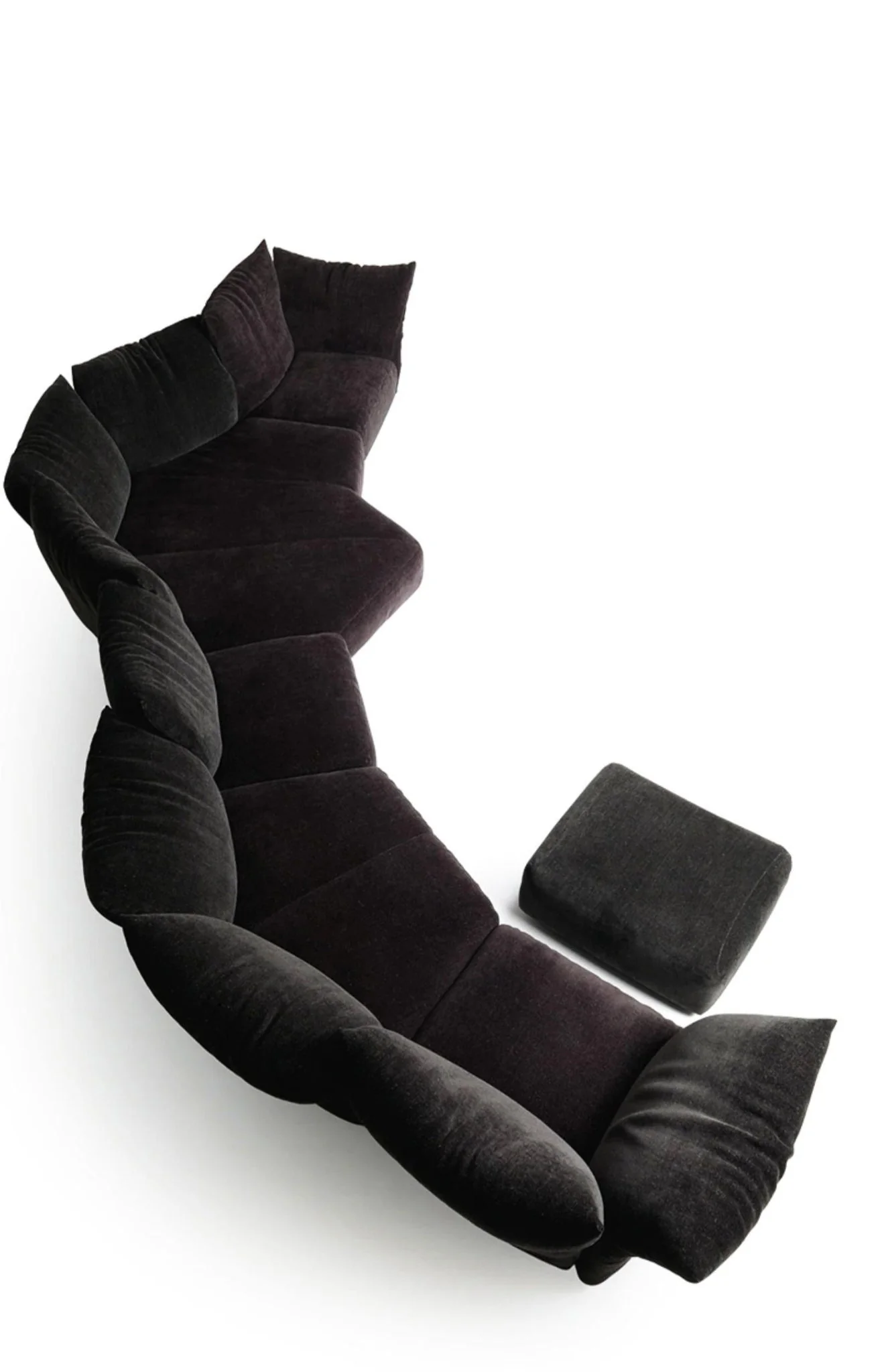 Gregg Petal Three Seater Sofa - Image 7