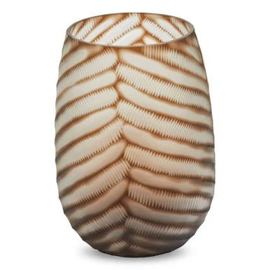 Hessa Large Chevron Cut Vase - Image 2
