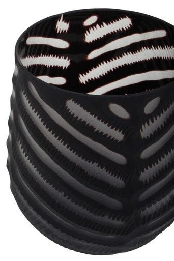 Hessa Small Chevron Cut Vase - Image 6
