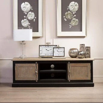 Kensington Townhouse Media Unit - Image 6