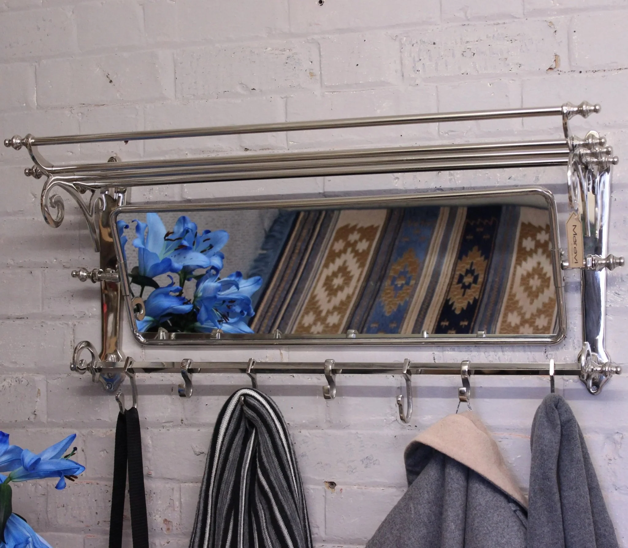 Lohit Train Antique Luggage Rack with Mirror - Image 7