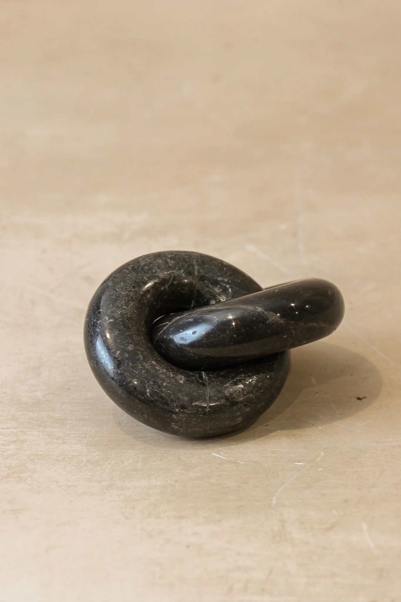 Marble Chain Link - Black - Image 4