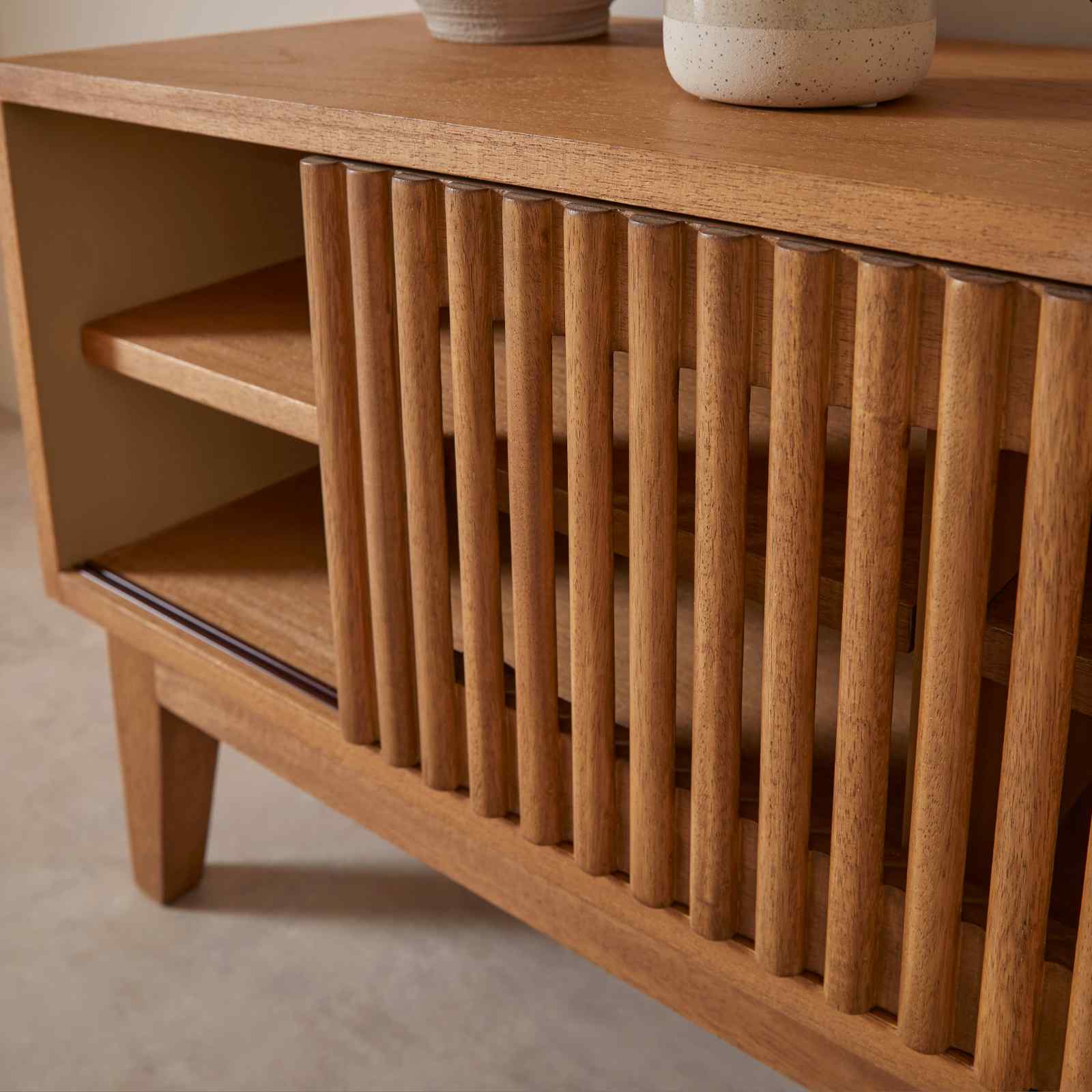 Melia Media Unit with Sliding Doors - Image 2