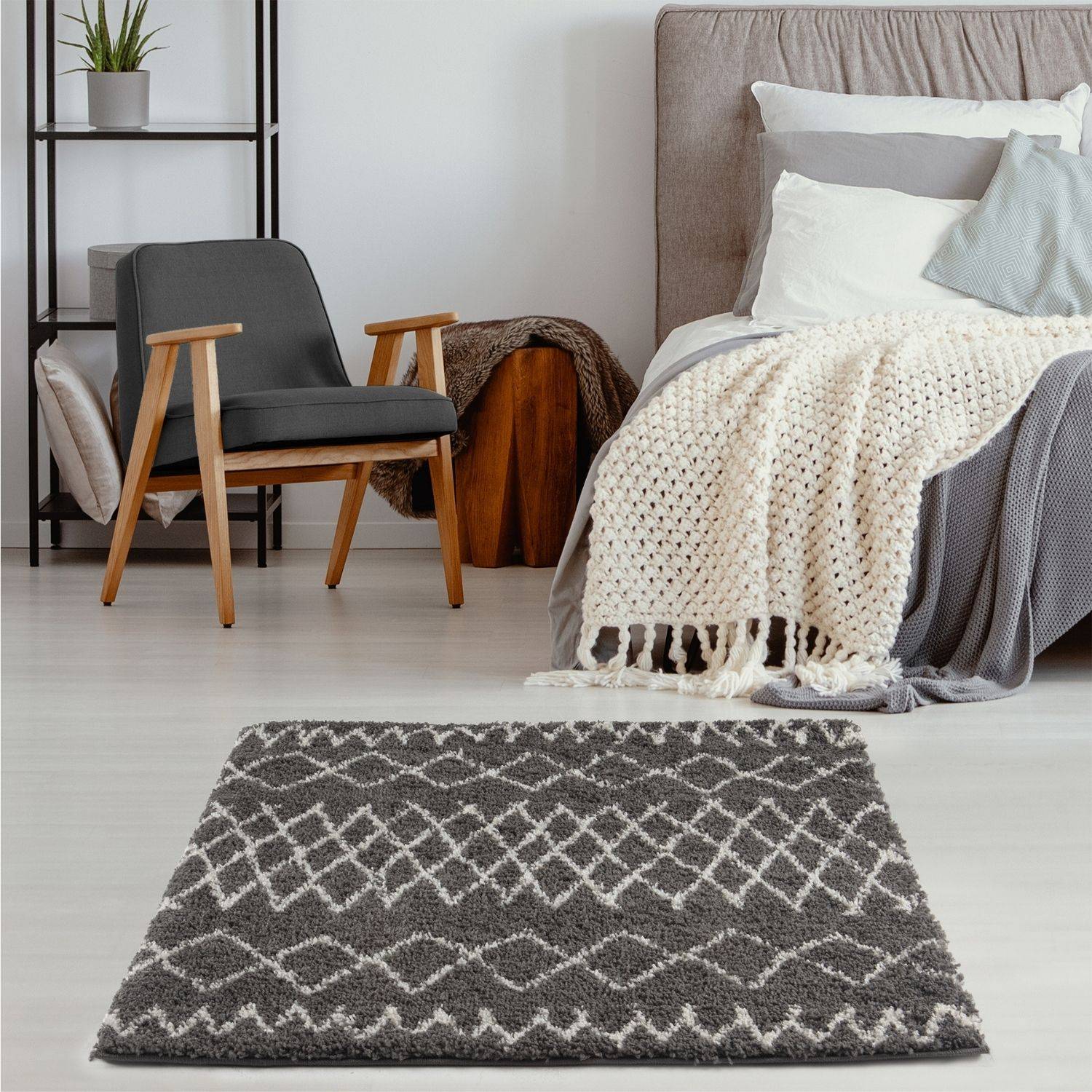 Moroccan Dark Grey Shaggy Rug | 940 - Image 14