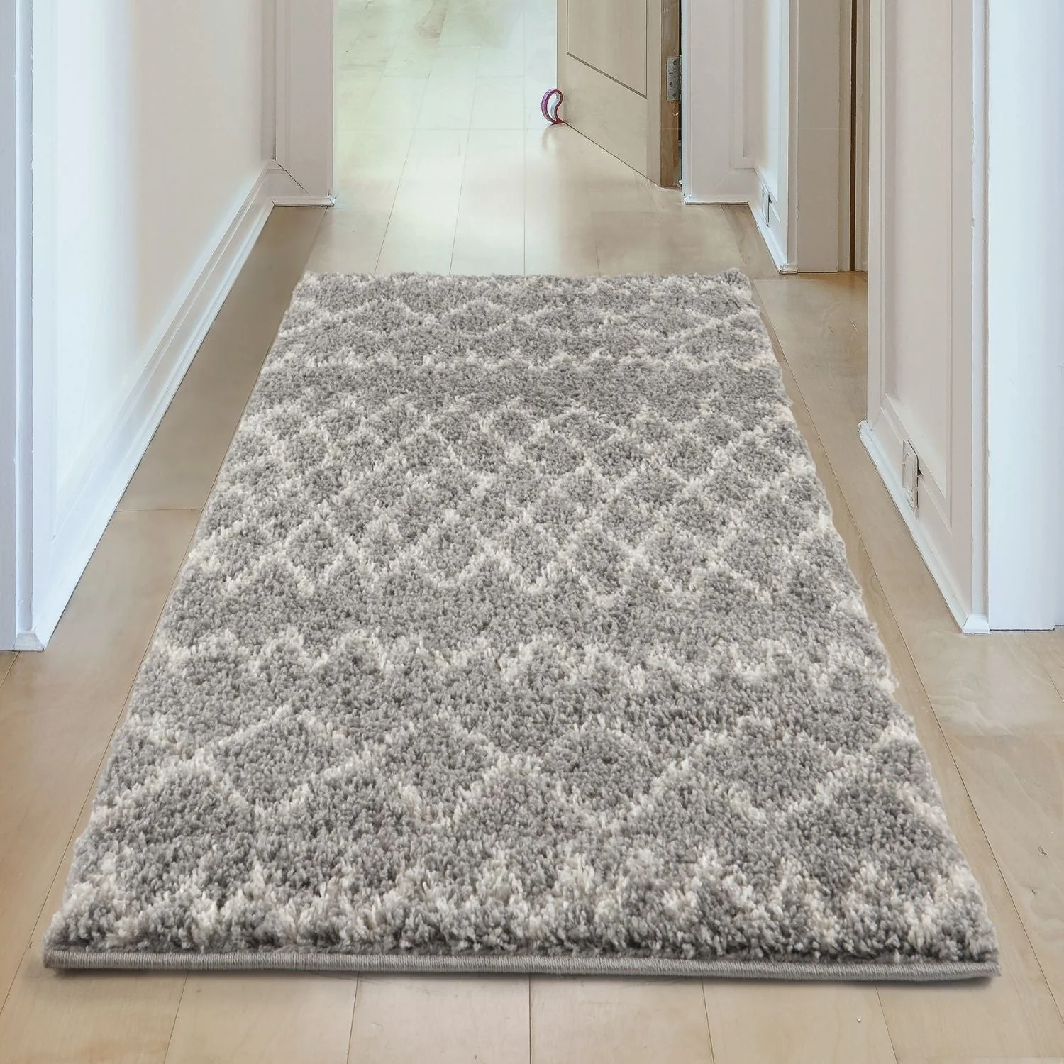 Moroccan Grey Shaggy Rug | 910 - Image 13