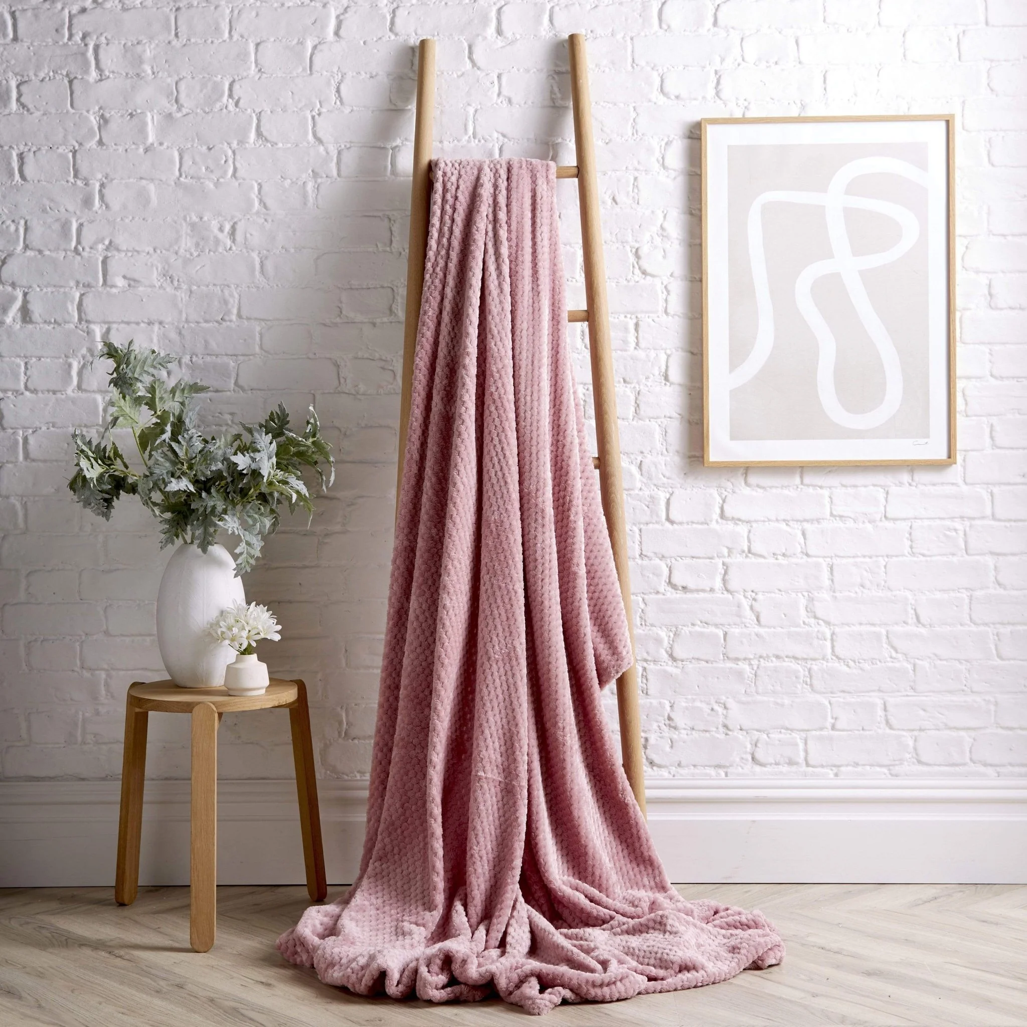 Oversized Chunky Soft Fleece Blanket Cloud Throw Faux Fur Polyester Blend Warm Stylish Home Decor Double King Beds Sofas - Image 3