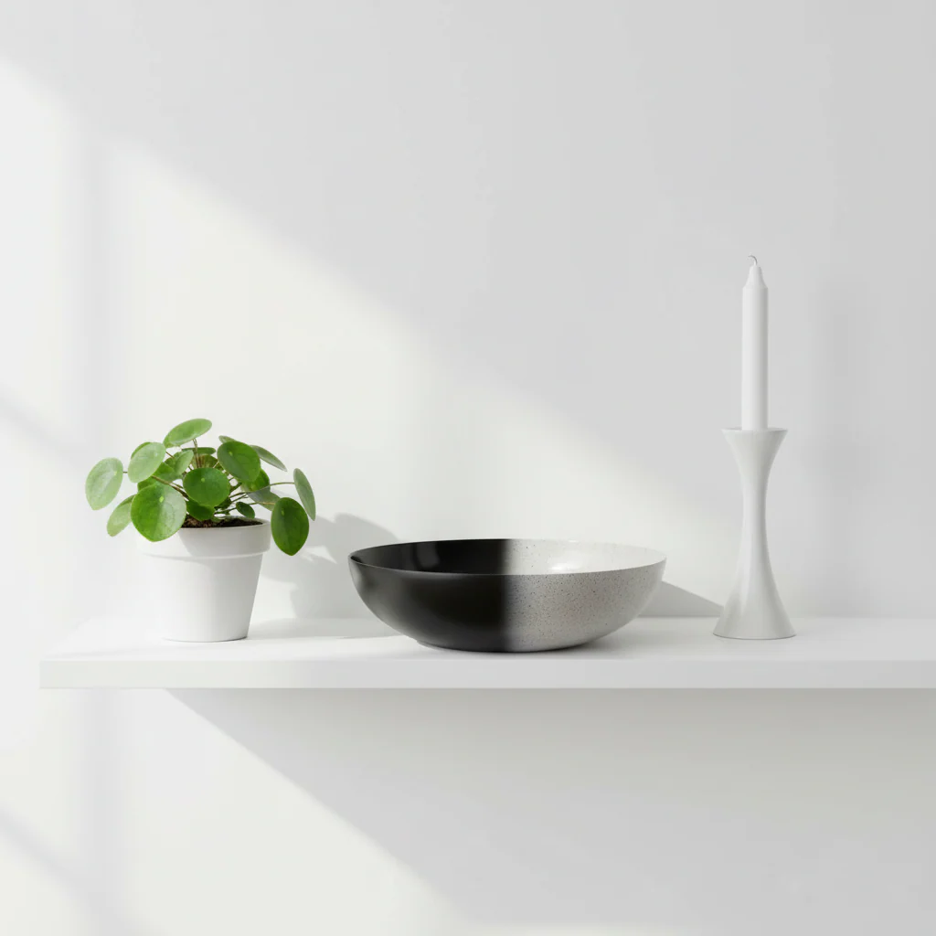Ramus Black And White Ombre Bowl - Image 3