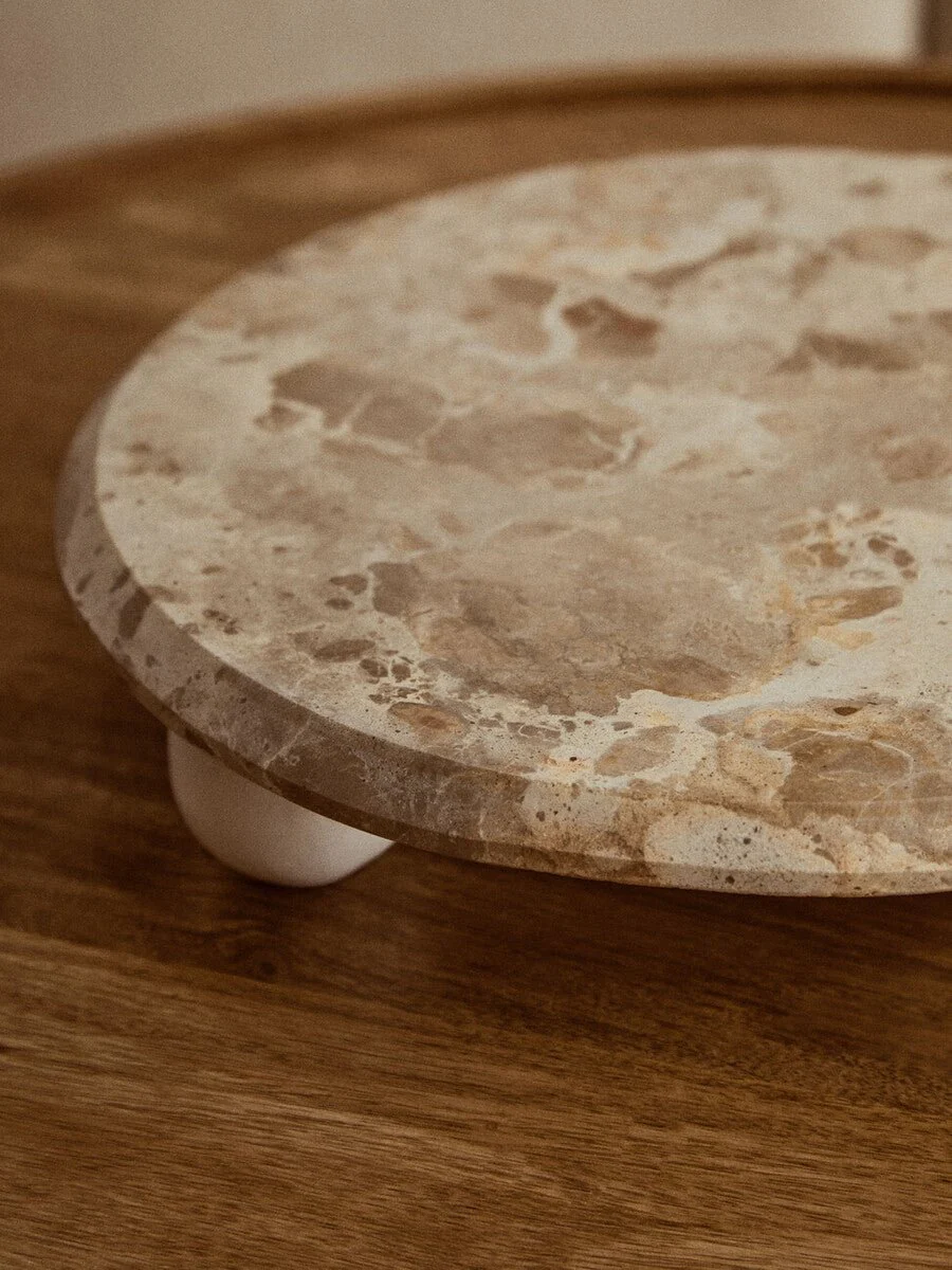 Santino Chocolate Marble Riser - Image 11