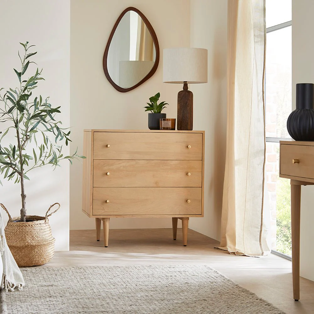 Scandinavian Light Oak Oslo Chest of 3 Drawers - Image 7