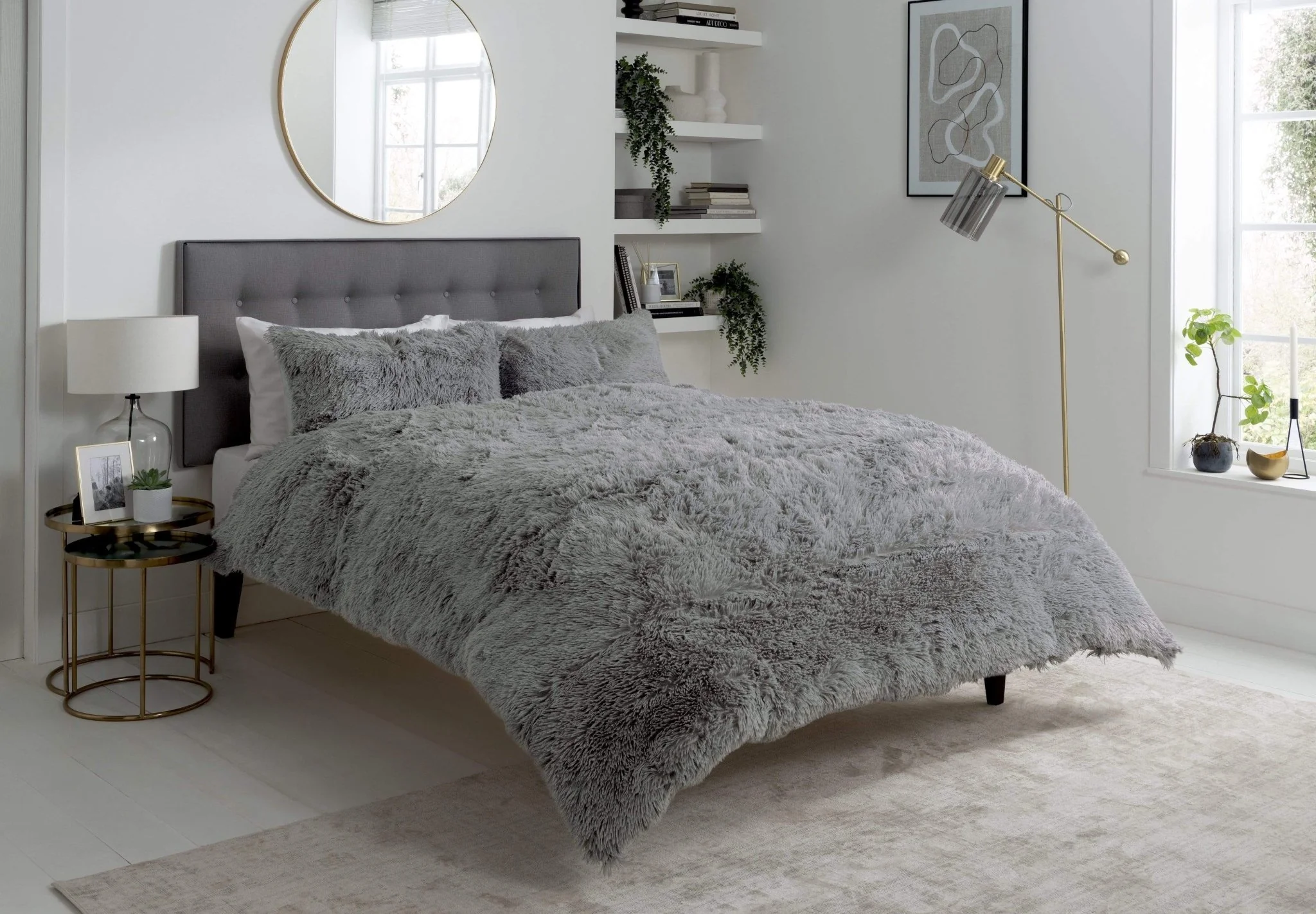Snuggle & Cuddle Faux Fur Duvet Set for Winter Comfort Extra Soft Long Pile Bedding Available in Multiple Sizes and Elegant Colours - Image 5