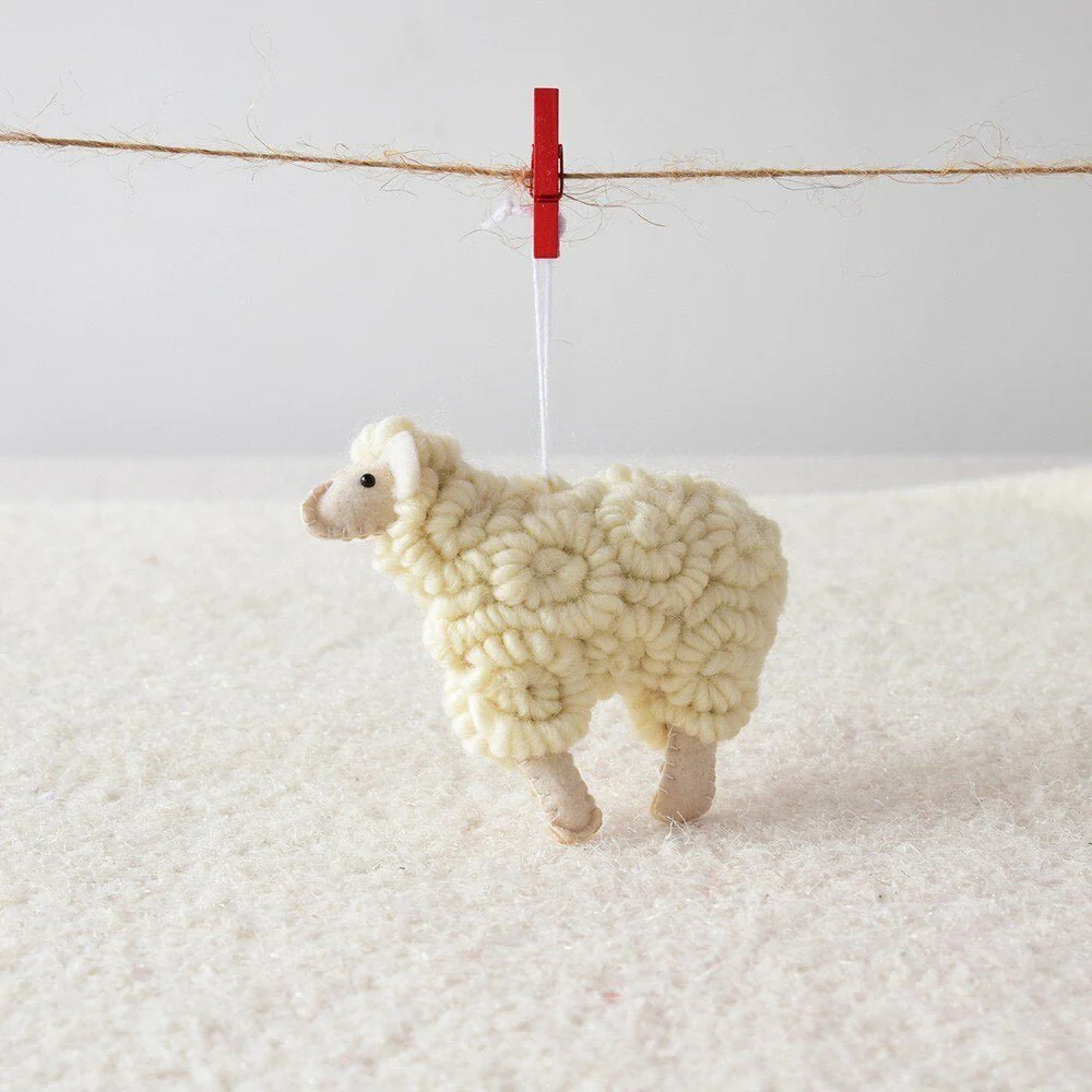Wool felt little sheep Christmas pendant - Image 3