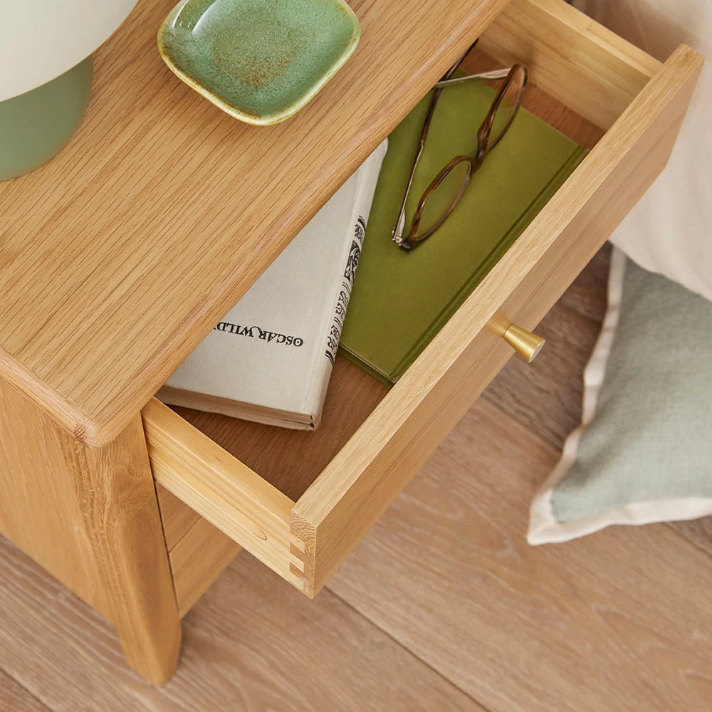 Wright Oak 3 Drawer Bedside Table - Image 5