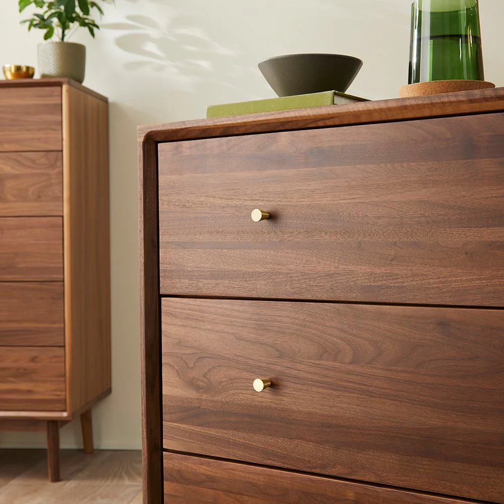 Wright Walnut Chest of 3 Drawers - Image 4