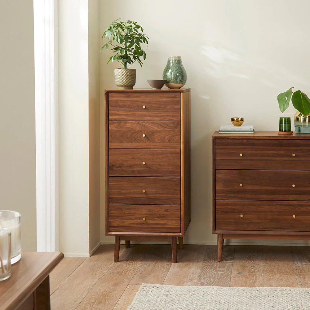 Wright Walnut Chest of 3 Drawers - Image 9